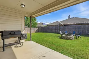 557 Jeffdale Dr, Burleson, TX 76028 - Photo 21