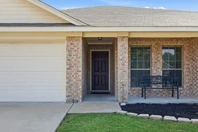 557 Jeffdale Drive, Burleson, TX 76028 - Photo 3