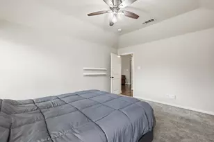 557 Jeffdale Dr, Burleson, TX 76028 - Photo 13
