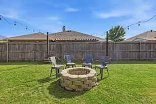 557 Jeffdale Dr, Burleson, TX 76028 - Photo 23