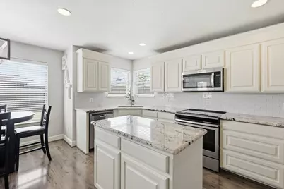 557 Jeffdale Drive, Burleson, TX 76028 - Photo 9
