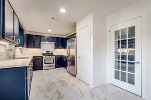 1323 Lark Ln, Lewisville, TX 75077 - Photo 13