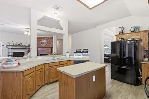327 Montana Trail, Murphy, TX 75094 - Photo 5
