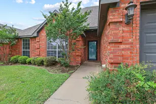 702 Madison Pl, Sherman, TX 75092 - Photo 1