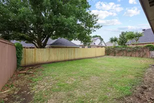 702 Madison Pl, Sherman, TX 75092 - Photo 31