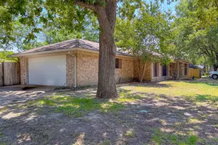 2809 Lafayette St, Corsicana, TX 75110 - Photo 33