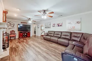 2809 Lafayette St, Corsicana, TX 75110 - Photo 13
