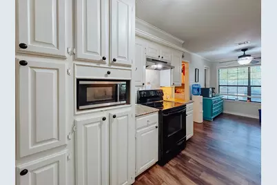 2809 Lafayette Street, Corsicana, TX 75110 - Photo 3