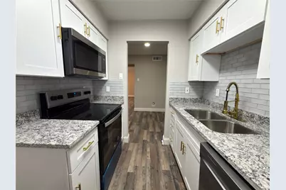 4020 Holland Avenue #106, Dallas, TX 75219 - Photo 7