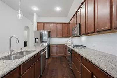 705 Llano Falls Drive, McKinney, TX 75071 - Photo 9