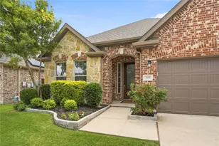 705 Llano Falls Dr, McKinney, TX 75071 - Photo 1