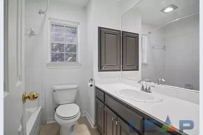 8704 Moss Hill Road, Irving, TX 75063 - Photo 17