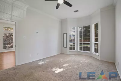 8704 Moss Hill Road, Irving, TX 75063 - Photo 7