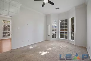8704 Moss Hill Rd, Irving, TX 75063 - Photo 7