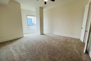 8066 Park Ln, Dallas, TX 75231 - Photo 7