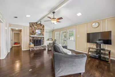 1709 Columbia Drive, Richardson, TX 75081 - Photo 11