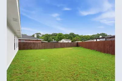 9307 Crimnson Court, Dallas, TX 75217 - Photo 19