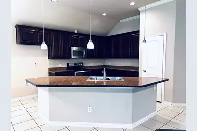 217 Creekwood Drive, Princeton, TX 75407 - Photo 7