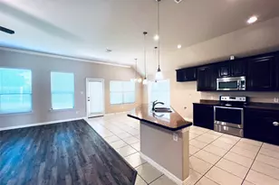 217 Creekwood Dr, Princeton, TX 75407 - Photo 3