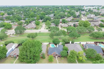 8260 Edgewater Drive, Frisco, TX 75034 - Photo 37