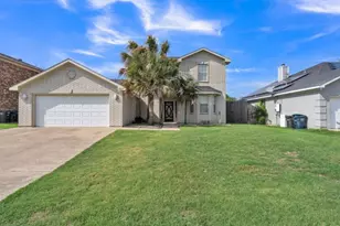 4024 Busch Gardens Dr, Fort Worth, TX 76123 - Photo 1