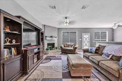 4024 Busch Gardens Drive, Fort Worth, TX 76123 - Photo 9