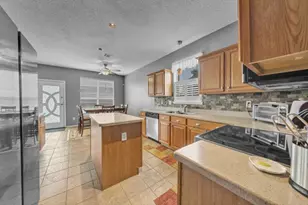 4024 Busch Gardens Dr, Fort Worth, TX 76123 - Photo 11