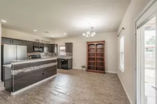 2841 Mesquite Rd, Fort Worth, TX 76111 - Photo 11