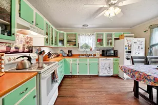 610 Crooked Creek Rd, Edgewood, TX 75117 - Photo 11