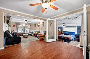 610 Crooked Creek Rd, Edgewood, TX 75117 - Photo 5