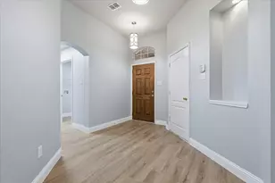 2616 Hollow Ridge Dr, Denton, TX 76210 - Photo 5