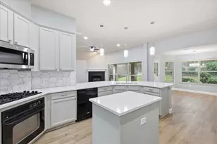 2616 Hollow Ridge Dr, Denton, TX 76210 - Photo 13