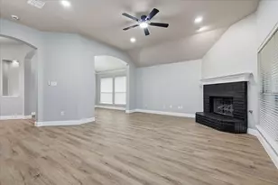 2616 Hollow Ridge Dr, Denton, TX 76210 - Photo 11