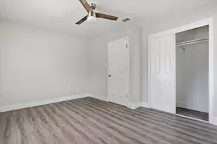 221 Second St, Wilmer, TX 75172 - Photo 19