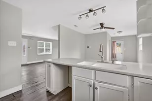 221 Second St, Wilmer, TX 75172 - Photo 9