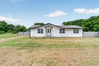 221 2nd Street, Wilmer, TX 75172 - Photo 1