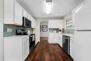 10124 Bunting Dr, Waco, TX 76708 - Photo 7
