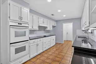 4083 Hidden View Cir, Fort Worth, TX 76109 - Photo 19