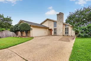4083 Hidden View Cir, Fort Worth, TX 76109 - Photo 5
