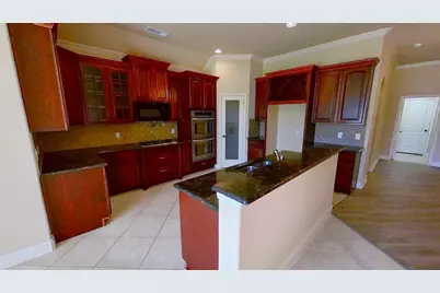 4504 Woodcrest Lane, Mansfield, TX 76063 - Photo 3