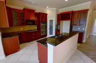 4504 Woodcrest Ln, Mansfield, TX 76063 - Photo 3