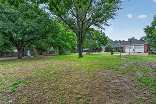 437 Craig St, Hillsboro, TX 76645 - Photo 29