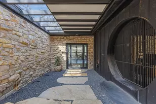5332 Quail Run St, Fort Worth, TX 76107 - Photo 5