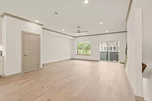 304 Golden Bell Ln, Fort Worth, TX 76107 - Photo 21