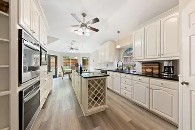3408 Blue Forest Drive, Arlington, TX 76001 - Photo 11