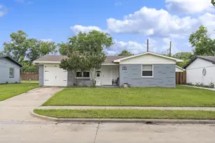 517 Hardy Dr, Garland, TX 75041 - Photo 1