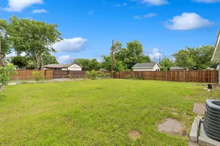 517 Hardy Dr, Garland, TX 75041 - Photo 17