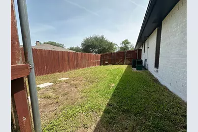 719 Athenia Way, Duncanville, TX 75137 - Photo 23