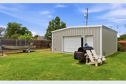 125 Villa Park Drive, Highland Village, TX 75077 - Photo 19