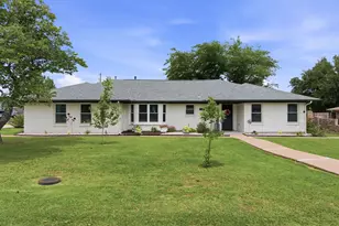 125 Villa Park Dr, Highland Village, TX 75077 - Photo 1